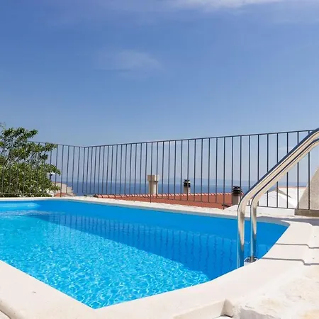 Villa Petit In Brela, Private Pool *