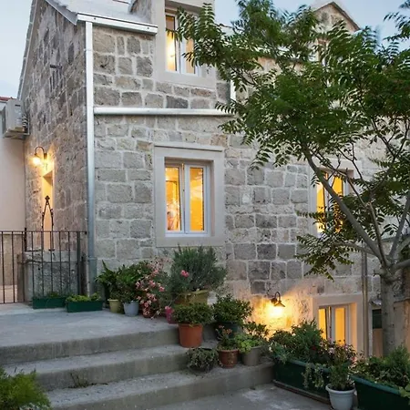 Petit In Brela, Private Pool *